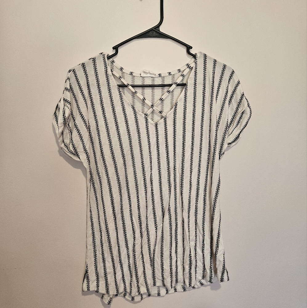 Workshop Republic Clothing Black and White Fitted Blouse with Peter Pan Collar